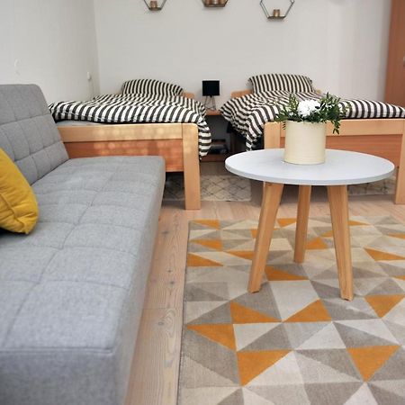 Studio Apartman Bandb Ðakovo 外观 照片