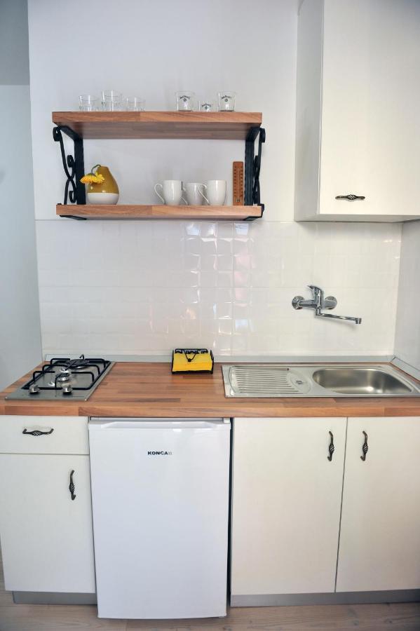 Studio Apartman Bandb Ðakovo 外观 照片