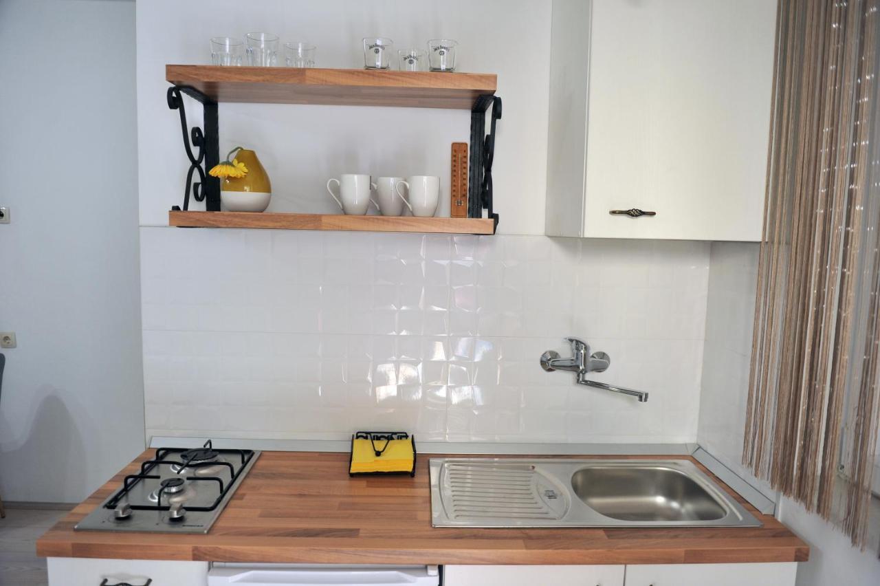 Studio Apartman Bandb Ðakovo 外观 照片