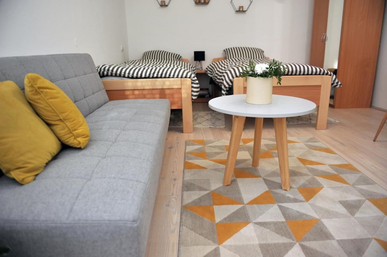Studio Apartman Bandb Ðakovo 外观 照片